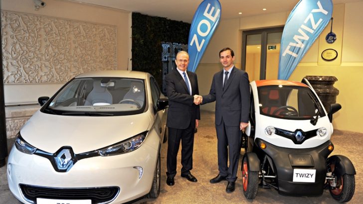 RENAULT 2013’E İMZASINI ATTI