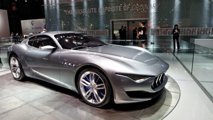 Maserati, Ghibli Ermenegildo Zegna Edition ile Paris’te göz kamaştırdı!