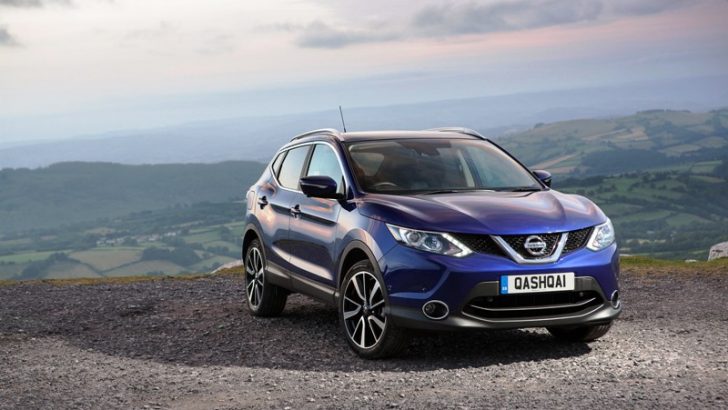 “What Car?” Qashqai’yi En İyi Kompakt SUV Seçti