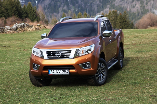 Nissan_Navara_5