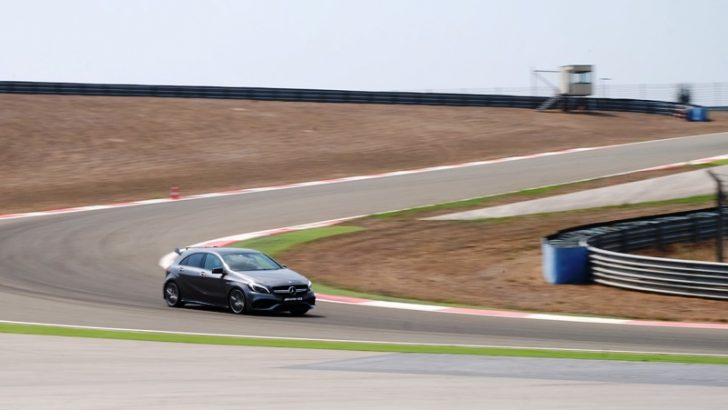 AMG’LER İSTANBUL PARKTA