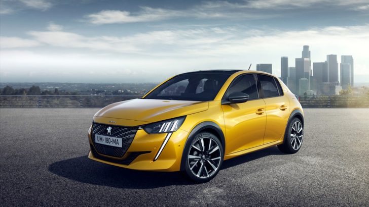Yeni Peugeot 208 Fütüristik ve Genç