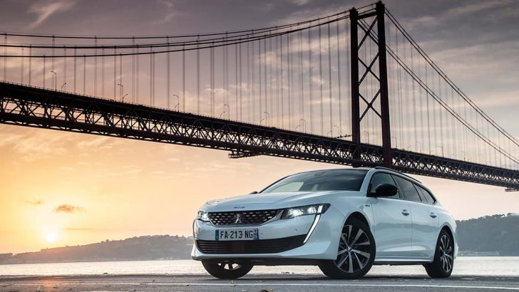 Peugeot 508 SW geliyor
