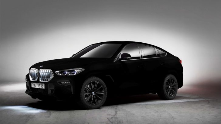 Dünyanın en siyah otomobili Yeni BMW X6 Vantablack Fuara Damgasını Vurdu!