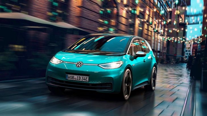 Volkswagen sonunda ID.3 ile elektriklendi
