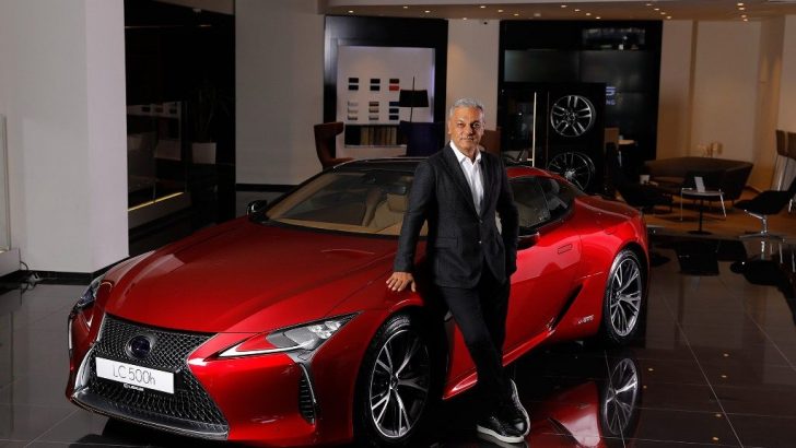 1.7 Milyon Liralık Lexus Sahibini Bekliyor