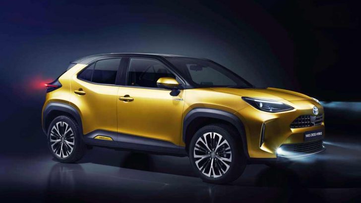 Toyota’nın yeni bebeği Yaris Cross Hibrit Tanıtıldı