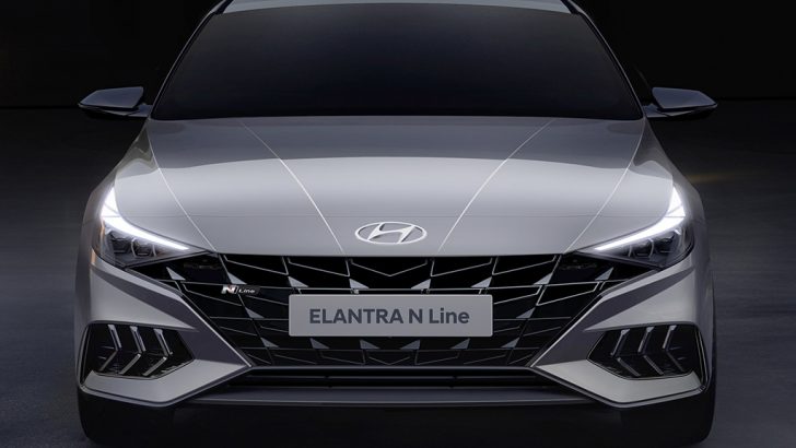 Hyundai Yeni Elantra N Line’ın çizimlerini paylaştı.