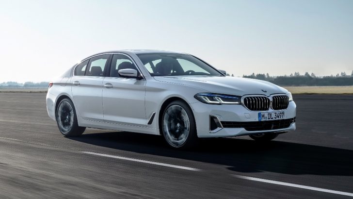 Standartları Yeniden Belirleyen Yeni BMW 5 Serisi Türkiye Yollarında