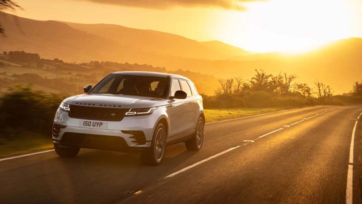 Range Rover Velar yıl sonuna özel faiz avantajıyla showroomlarda