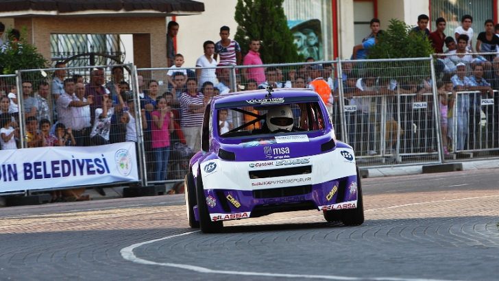 AYDIN’DA VOLKICAR İLE DERBİ YARIŞTI