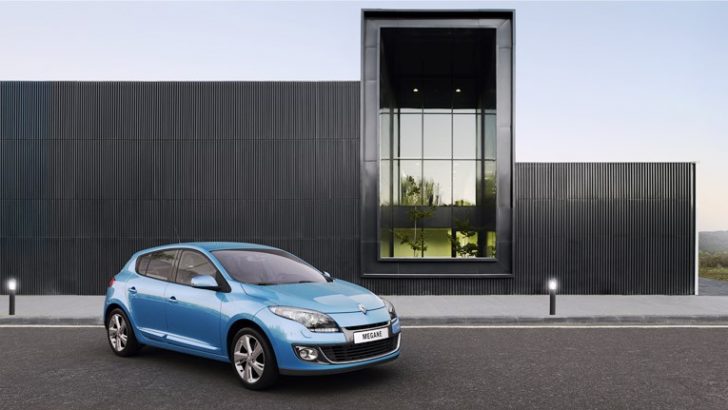 Renault’dan 4 Megane hediye!