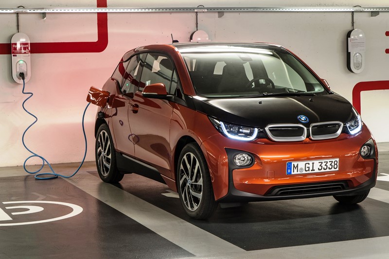 Satın Alınacak En İyi Elektrikli Otomobil BMW i3!