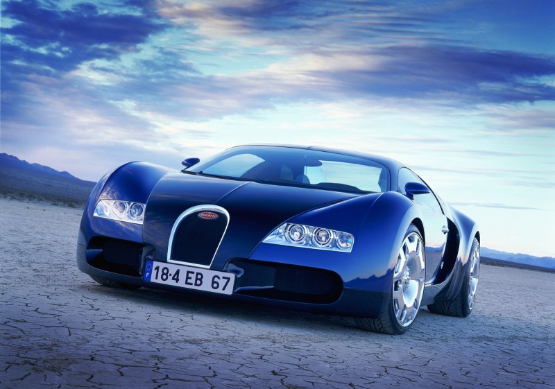 BUGATTİ, VEYRON’U ONURLANDIRDI