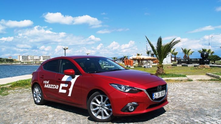 Mazda3 Türkiye Yollarında