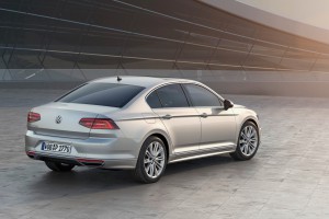 2015-VW-Passat-B8-20