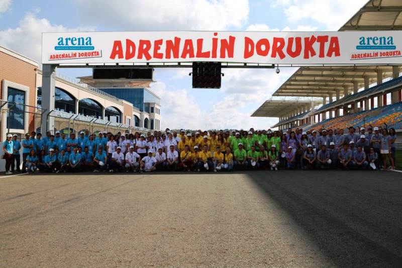 Arena, Hız Kesmeden Yola Devam Ediyor!