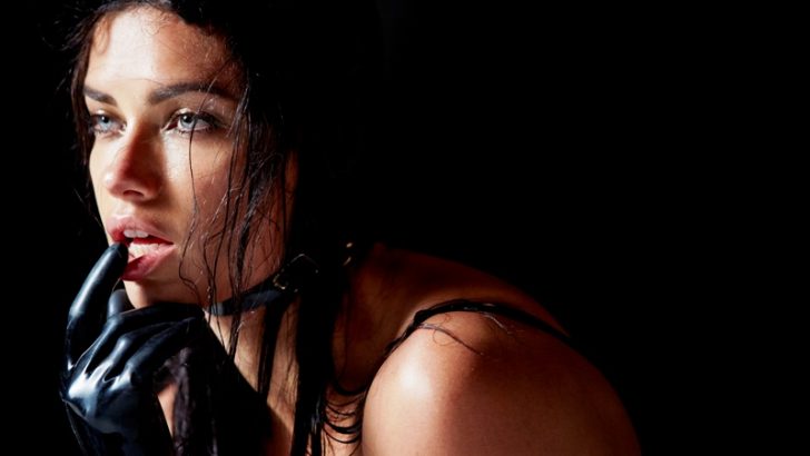 STEVEN MEISEL İMZALI 2015 PIRELLI TAKVİMİ’NİN PERDESİ MILANO’DA AÇILDI