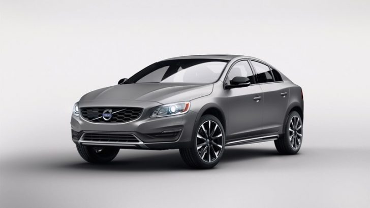 Volvo Cars, Cross Country markasını sedan dünyasına getiriyor