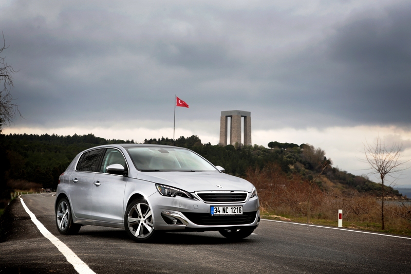 Peugeot 308’de BlueHDi Tam Otomatik Dizel