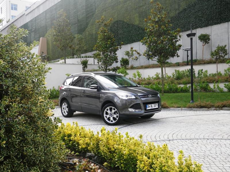 FORD KUGA İLE ARAZİYE ÇIKIYOR