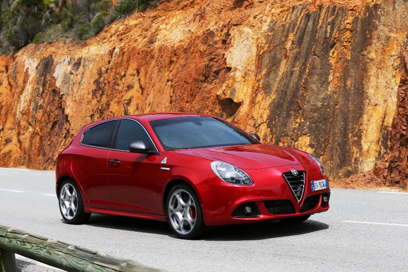 Nakit İndirimli, 0 Faiz Kredili  Alfa Romeo Fırsatı!