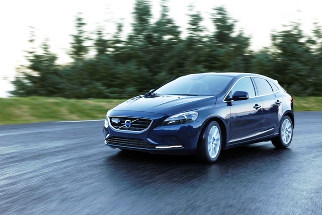 139138_Volvo_V40