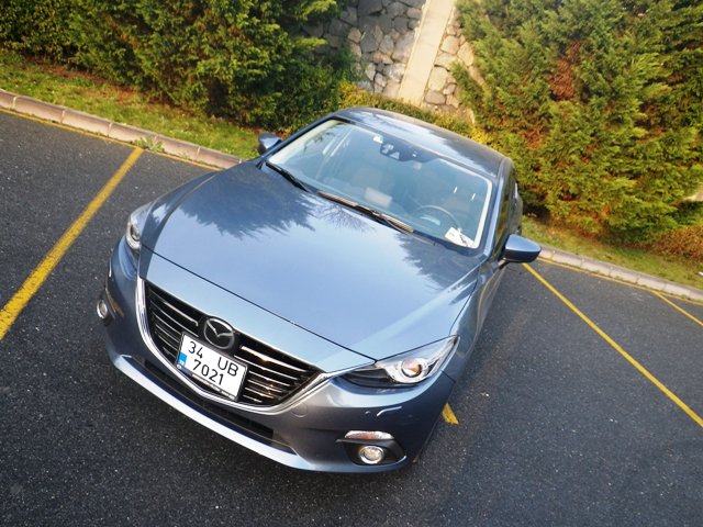 Mazda 3 test2