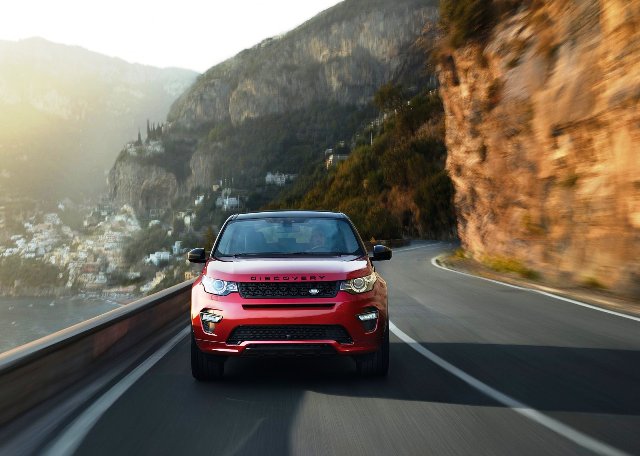 Land Rover Discovery Sport 4