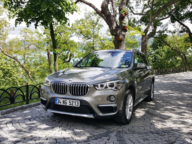 BMW x1 test2