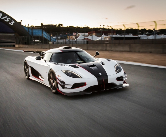 Castrol ve Koenigsegg4