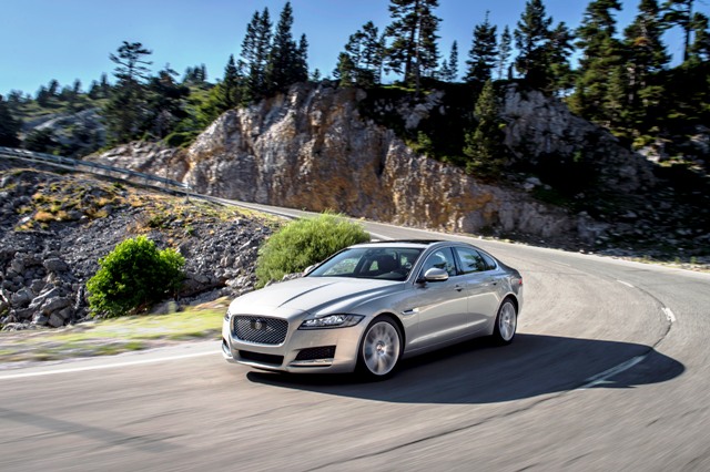 Jaguar XF AWD_2