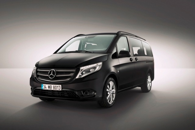 MERCEDES VITO’NUN ÜSTÜNÜ AÇTI