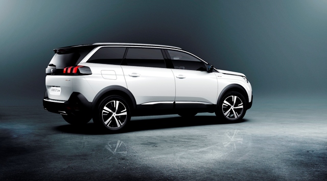 peugeot_5008-suv_003