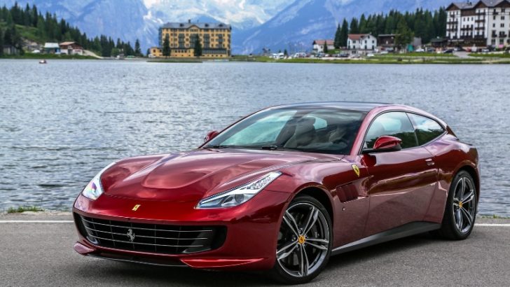 Ferrari GTC4Lusso Türkiye’de!