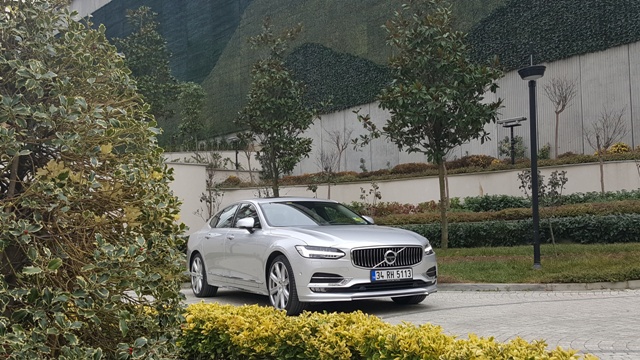 volvo-s90-test4