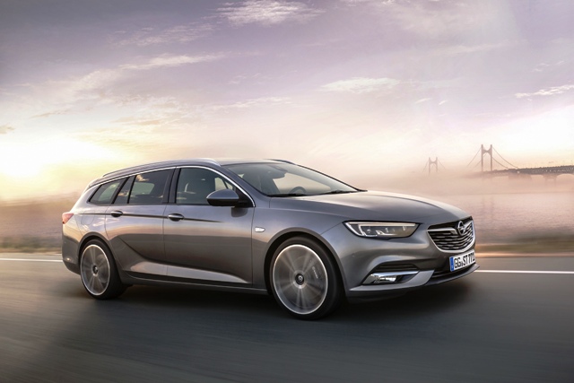 Opel Yeni Insignia Sports Tourer