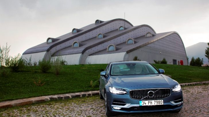 VOLVO SAYESİNDE ALTIN PUSULA’YI KAPTI