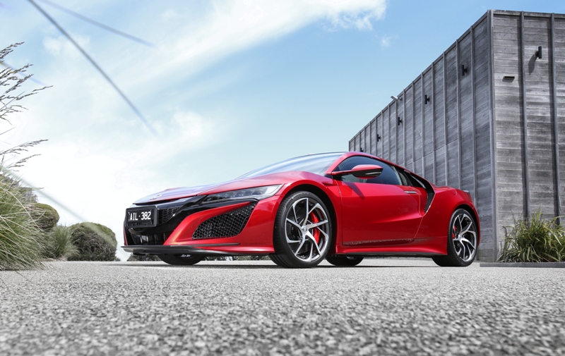 Yeni Honda NSX’in motoru 2017 Uluslararası Yılın Motoru ödüllerinde En İyi Yeni Motor seçildi