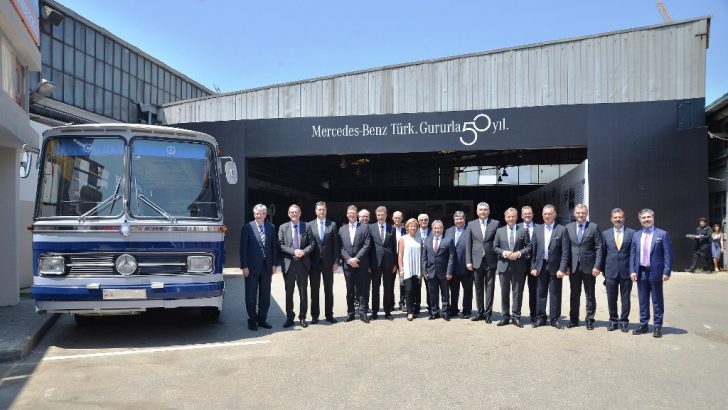 Mercedes-Benz Türk, 50. yıl dönümünü hikâyesinin başladığı yerde Davutpaşa Fabrikası’nda kutladı
