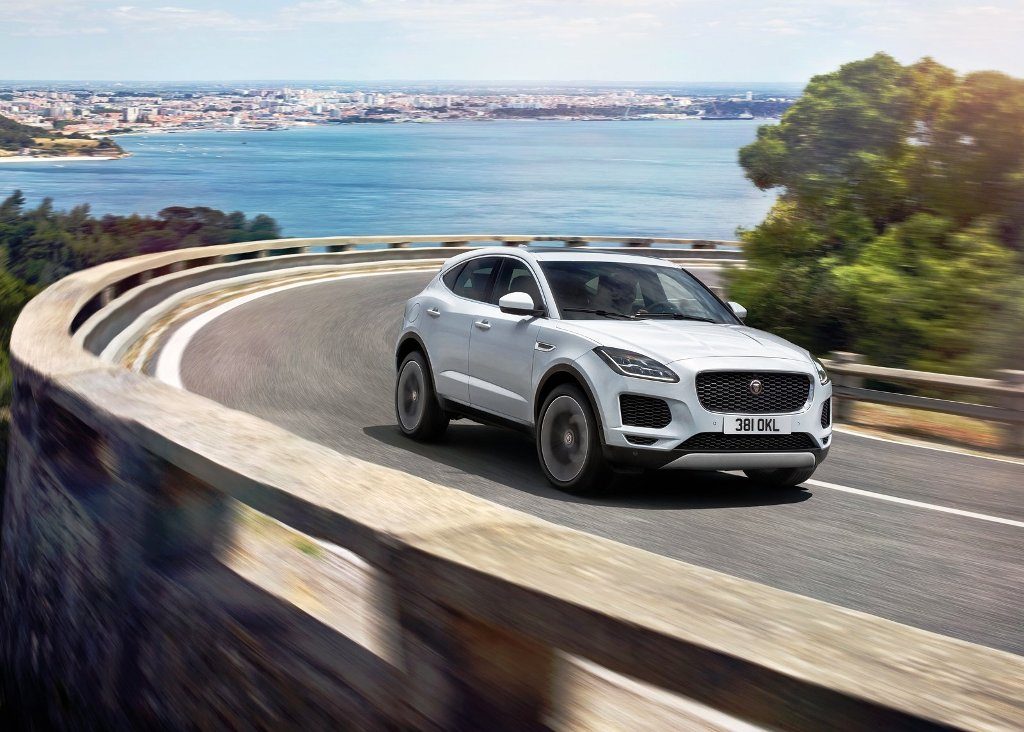 JAGUAR’DAN YENİ KOMPAKT SUV