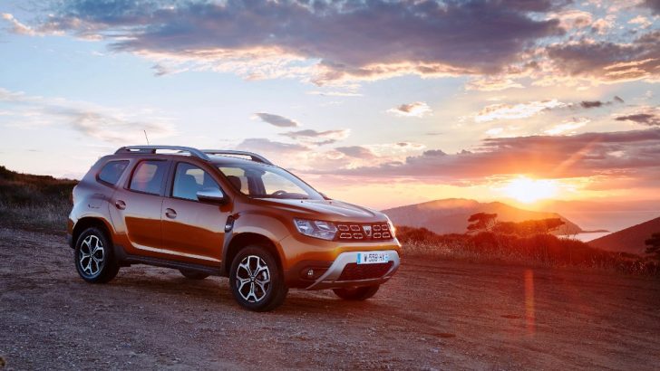 DACIA DUSTER KALDIĞI YERDEN DEVAM EDİYOR
