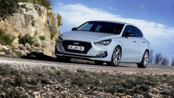 Hyundai i30 Fastback, Avrupa’da Satışa Sunuldu