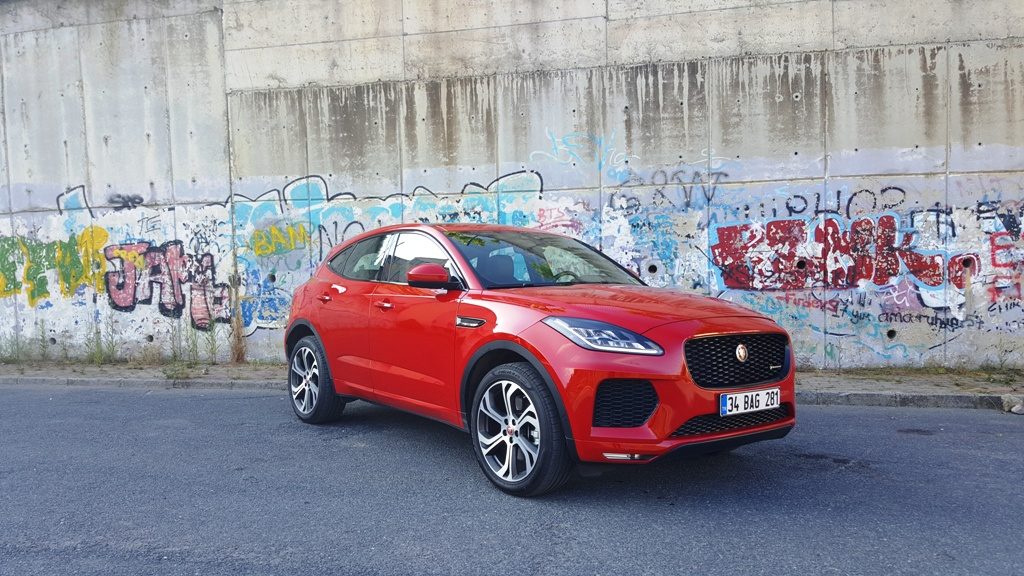 JAGUAR SUV İŞİNİ SEVDİ