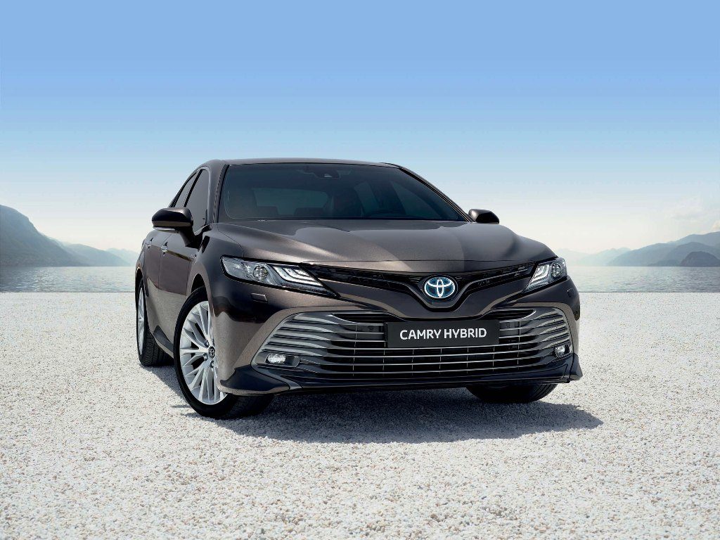 Orta sınıfın kralı Toyota Camry