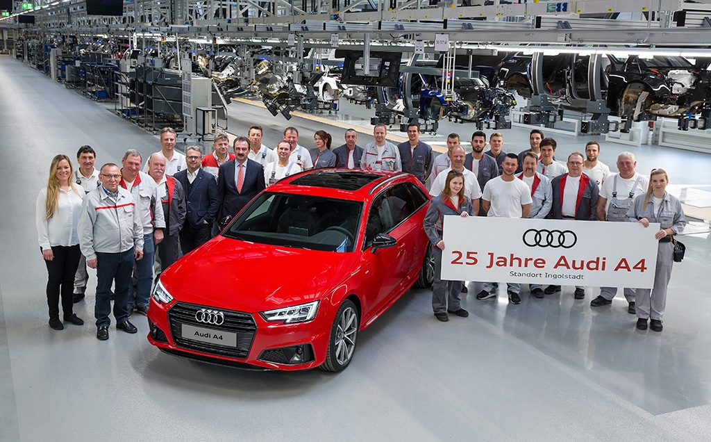 Audi’nin en çok satan modeli Audi A4  25 yaşında