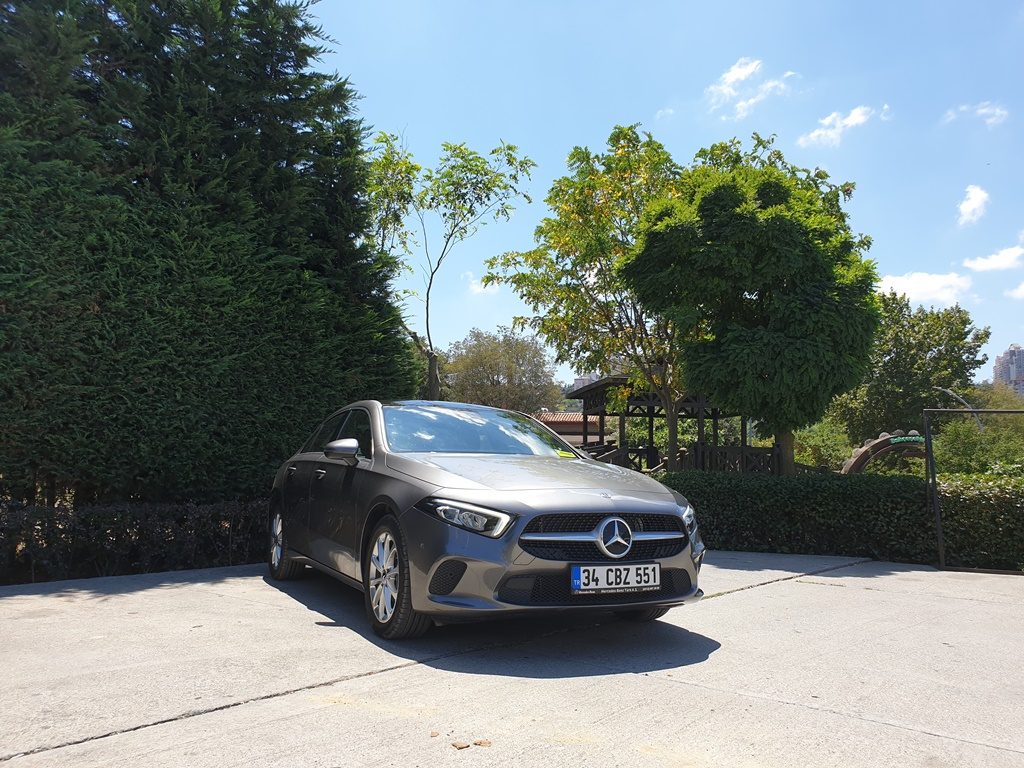 Mercedes Benz A180d 7 DCT AMG