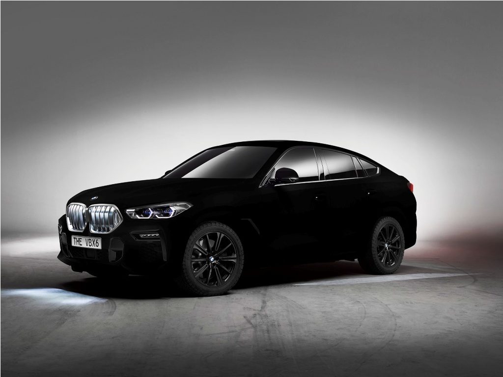 Dünyanın en siyah otomobili Yeni BMW X6 Vantablack Fuara Damgasını Vurdu!