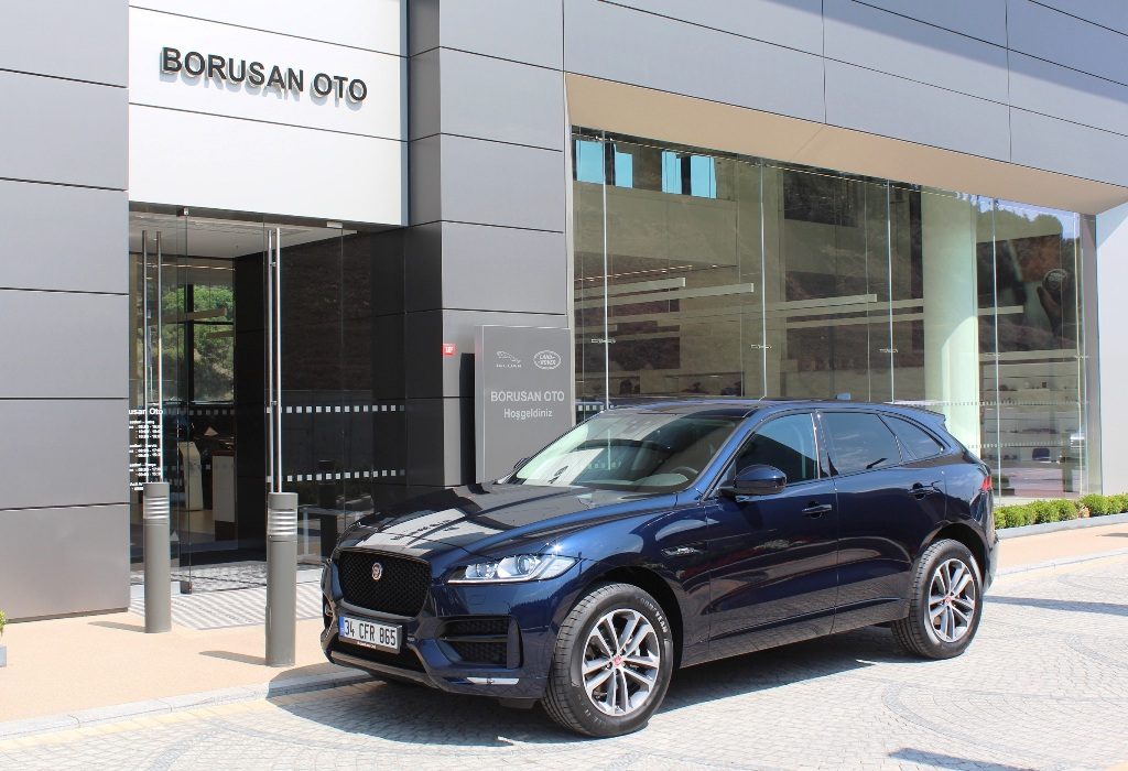 Jaguar Türkiye’nin Yeni Online Satış Platformunda Satılan İlk Modeli Jaguar F-PACE Oldu