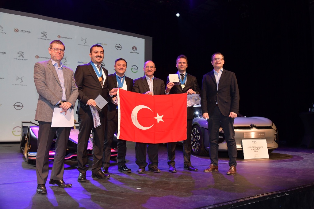 Groupe PSA Türkiye Servis Danışmanları Ekibi Tüm Groupe PSA İştiraklerinin Katıldığı Dünya Kupası Yarışmasında Şampiyon Oldu